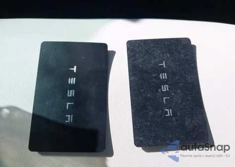 2021 Tesla Model 3 Long Range Dual Motor All-Wheel Drive z USA, uszkodzony, nr VIN 5YJ3E1EB3MF064264